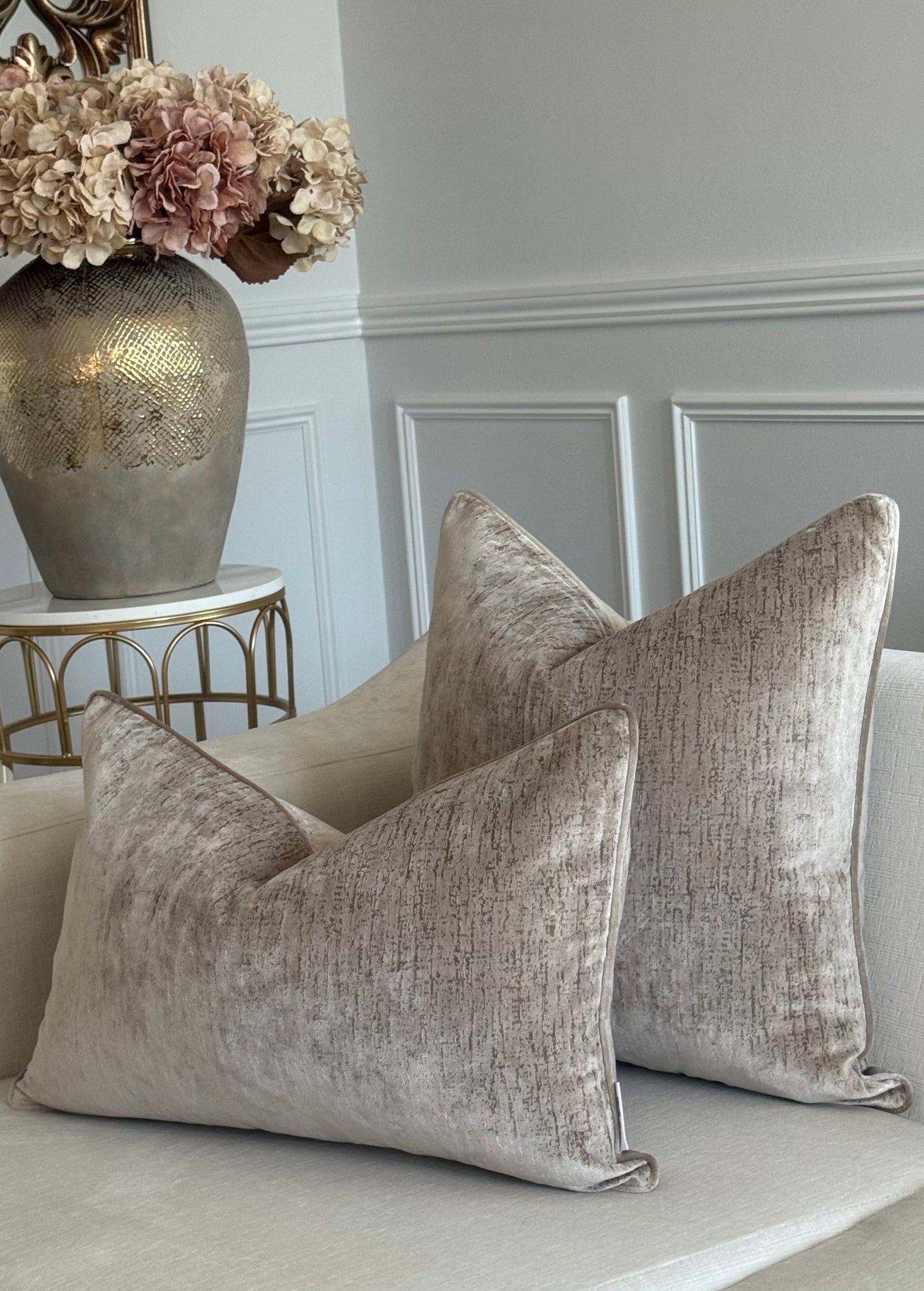 Malaz luxury cushion