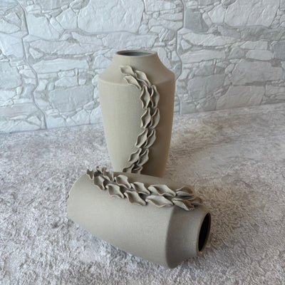 AMPHORA collection Prochus Sculptured pottery vase matt