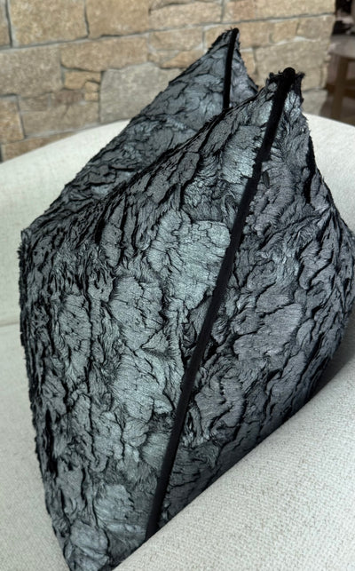 Miss Eden silver cushion  55x55 limited edition