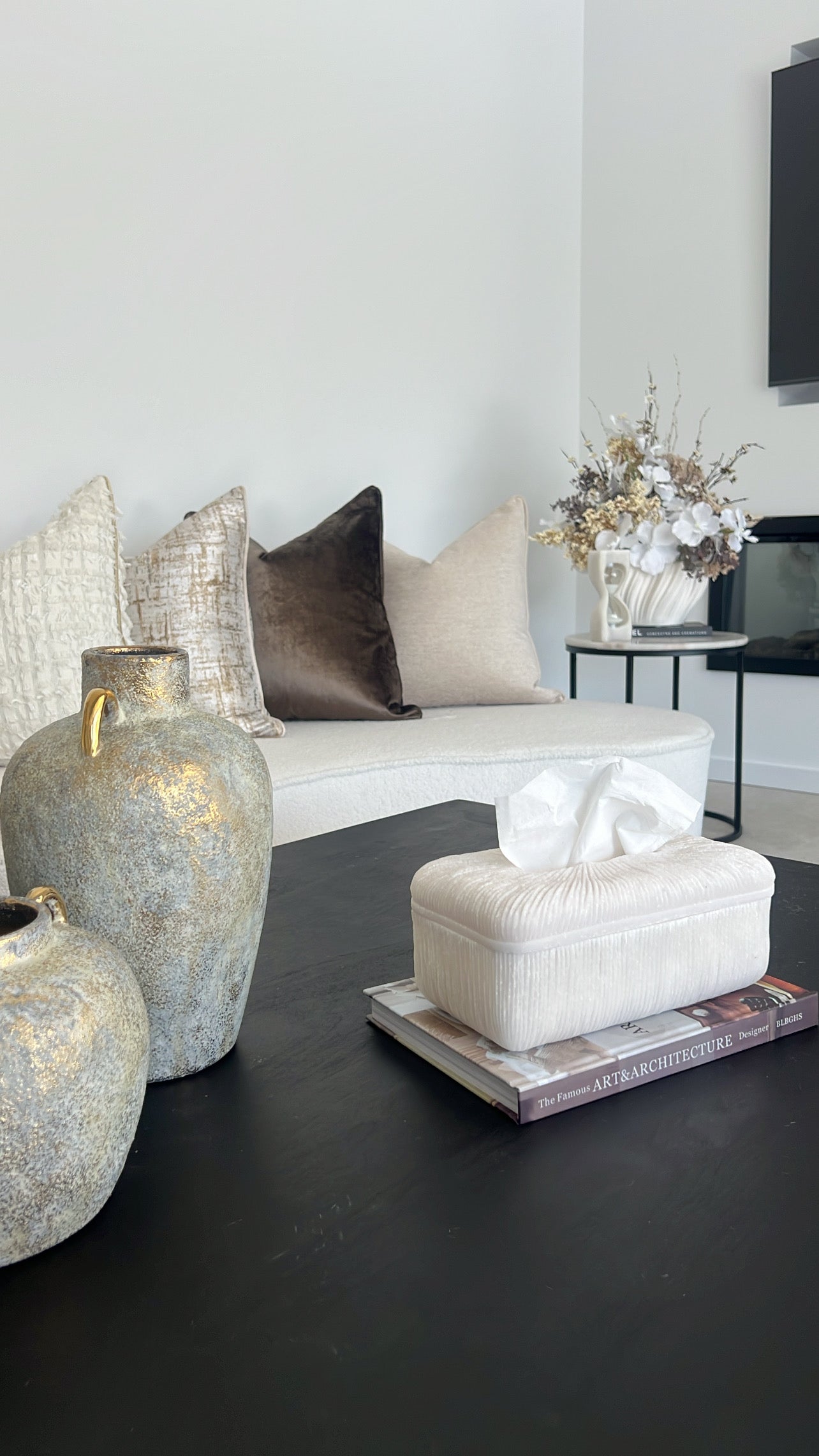 Quartz resin tissue box - Luscious Homewares