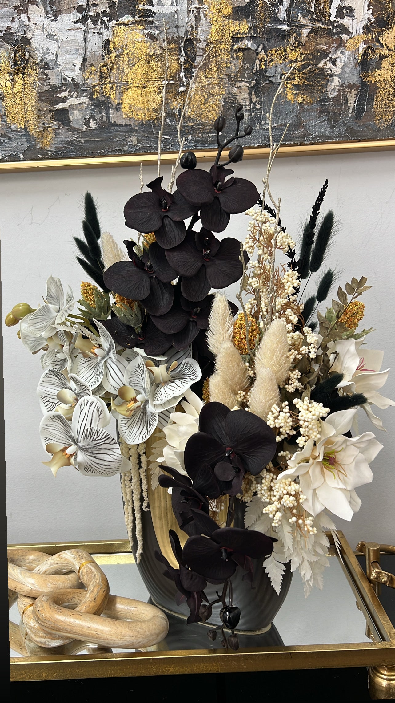 Emre floral arrangement - Luscious Homewares