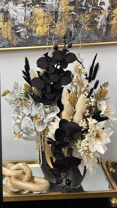 Emre floral arrangement - Luscious Homewares