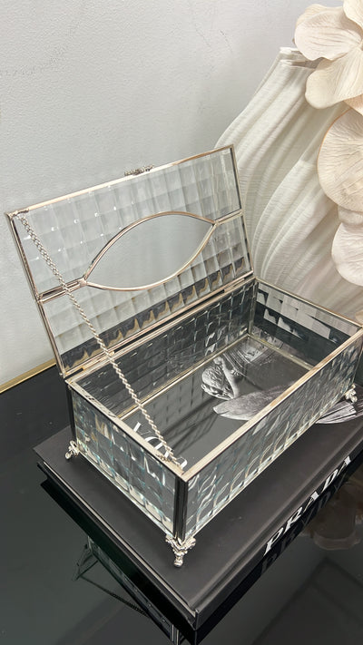 Porcha silver tissue box - Luscious Homewares