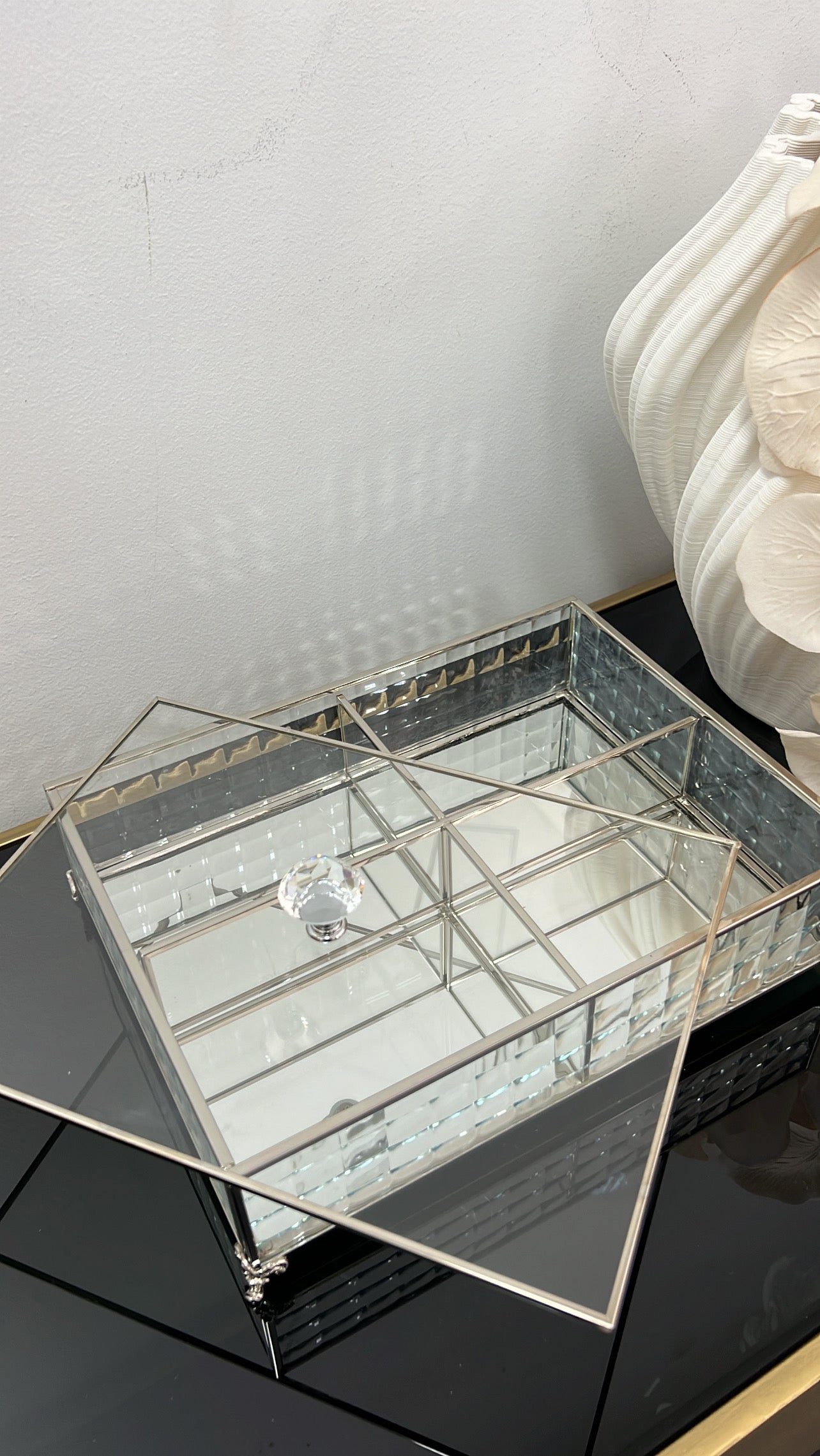Porcha silver compartment box / serving - Luscious Homewares