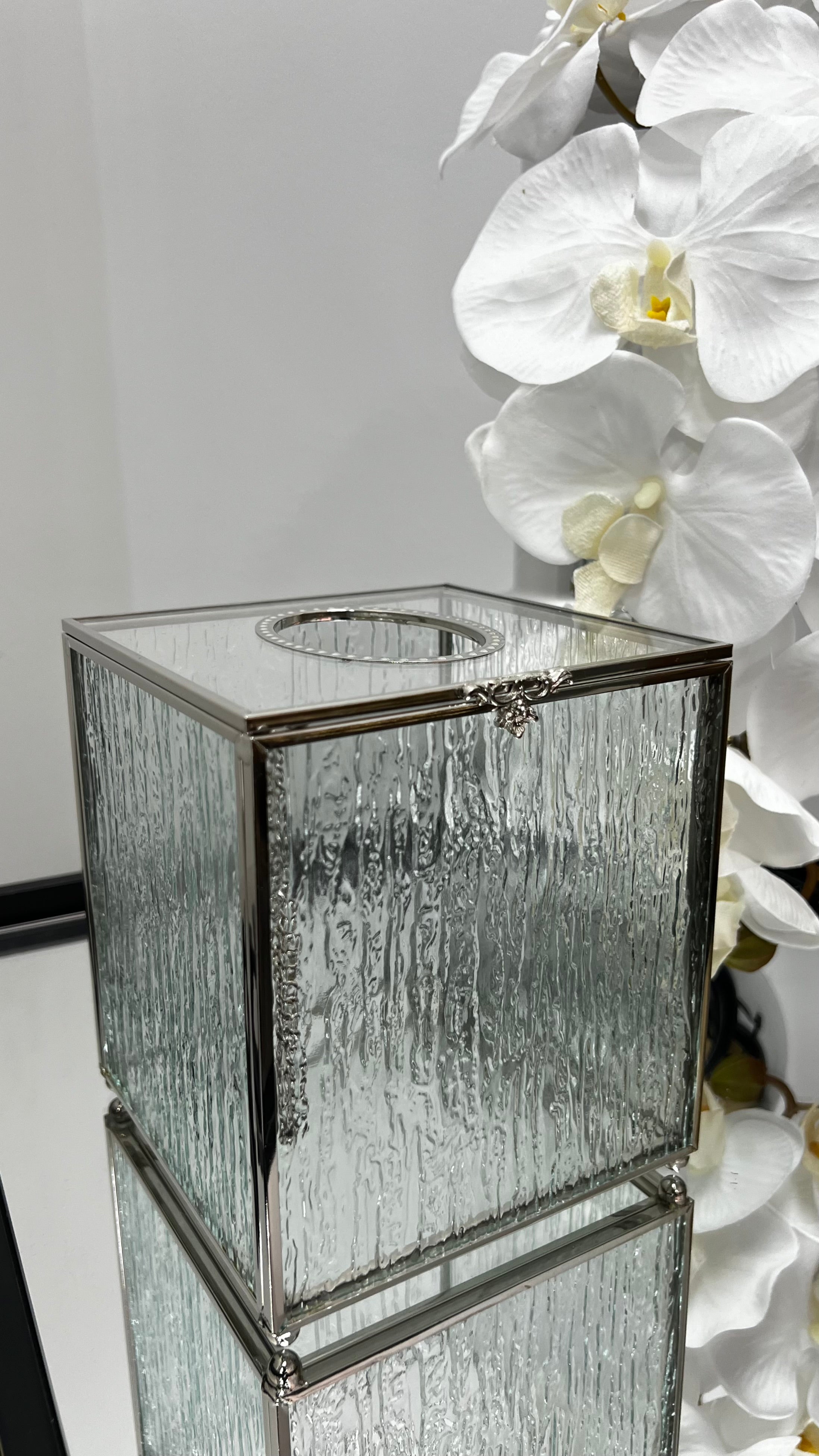 Waterfall square silver tissue box | Luscious Homewares