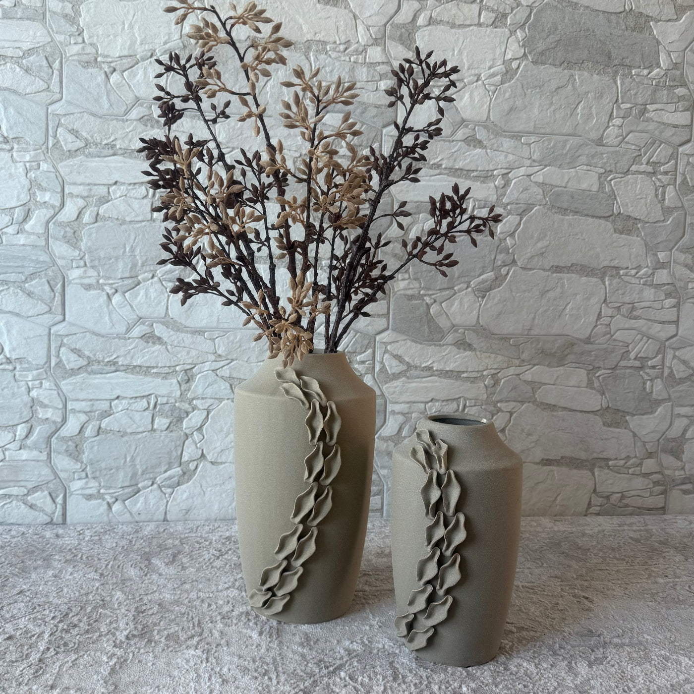 AMPHORA collection Prochus Sculptured pottery vase matt